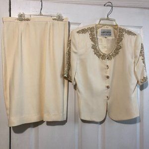 Women 2 pieces suit dress jacket & skirt sz 6, 128